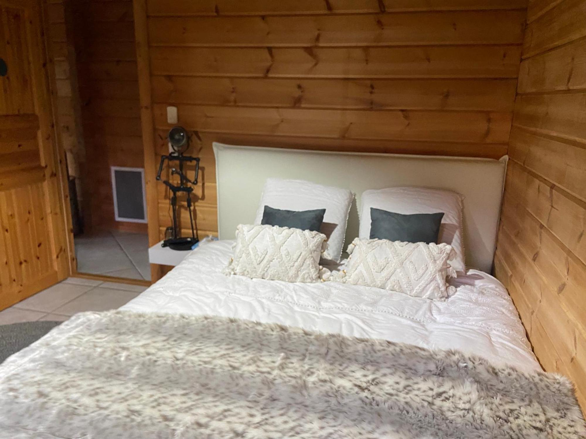 Les Savagnieres - Chambre Chez L Habitant Saint-Imier Ngoại thất bức ảnh